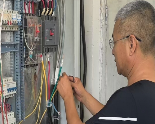 夏津县鑫犇纺织有限公司电盘检修维护